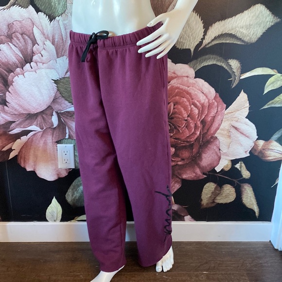 Pink by Victorias Secret - Picture 1 of 4